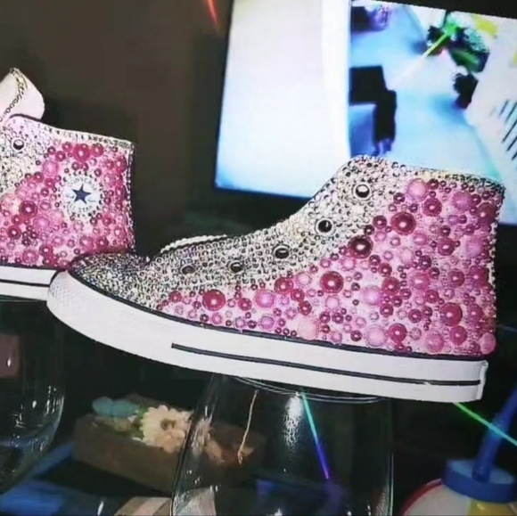 Custom shoes - Picture 3 of 9